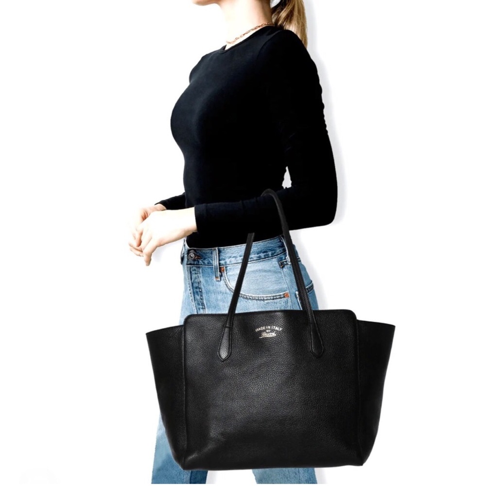 Authentic Gucci black leather swing tote bag